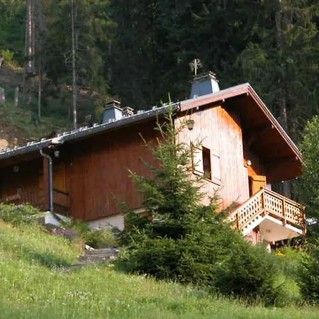 Apartment Duplex Cosy Pour 5/6 Pers. A Areches-beaufort, Ski-in/ski-out - Fr-1-342-326 *