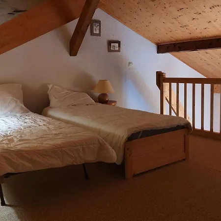 Duplex Cosy Pour 5/6 Pers. A Areches-beaufort, Ski-in/ski-out - Fr-1-342-326