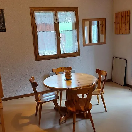 Duplex Cosy Pour 5/6 Pers. A Areches-beaufort, Ski-in/ski-out - Fr-1-342-326 Apartment